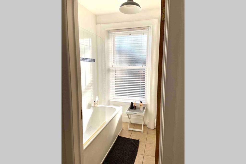 Apartament Flat 5 Eia House Belfast Zewnętrze zdjęcie